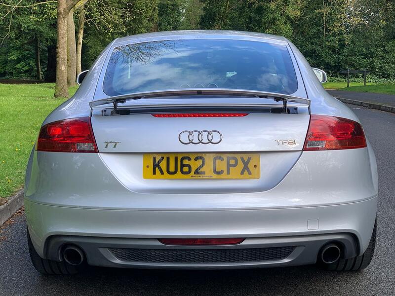AUDI TT