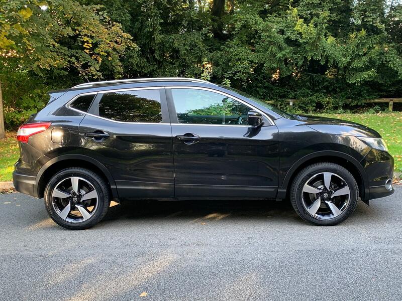 View NISSAN QASHQAI 1.5 dCi n-tec+